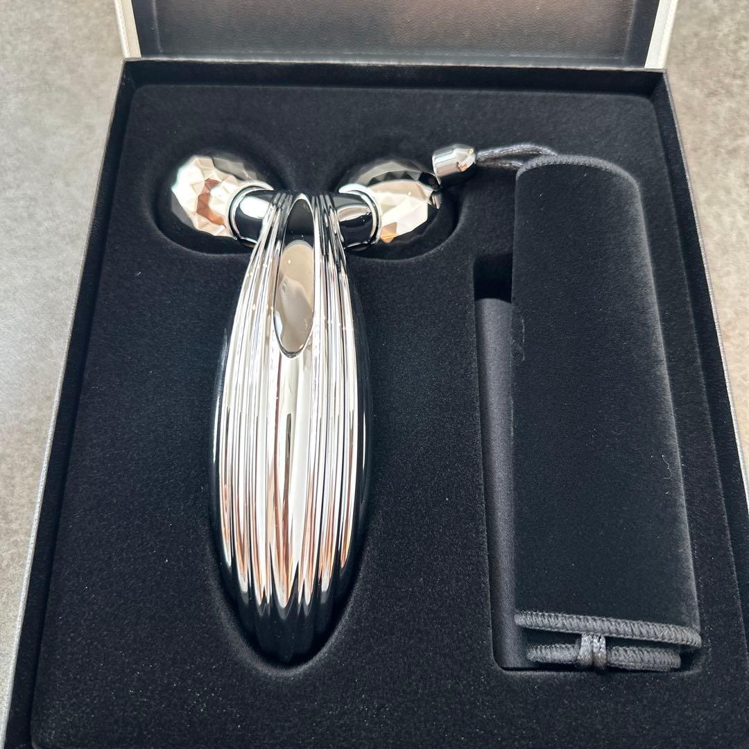 ReFa 美顔ローラー シルバー ケース付き