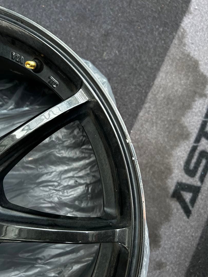 ◇送料込み◇ 17inch ホイール４本 スイスポ