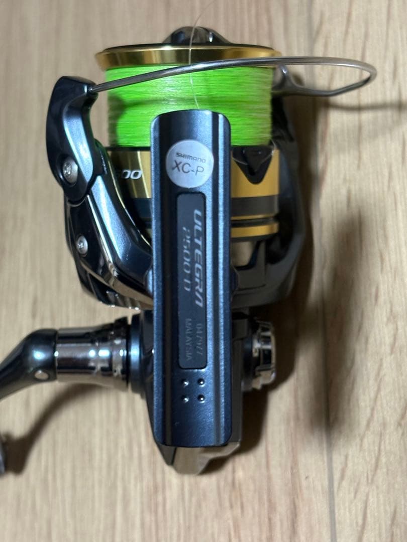 25 アルテグラ 2500 1回使用 美品 箱とpe付き シマノ　shimano