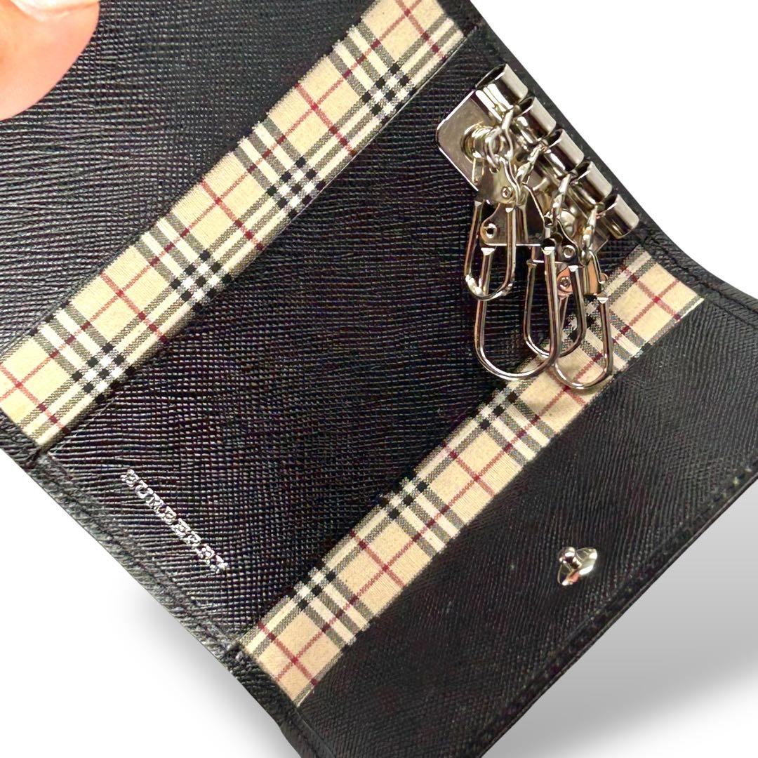 新品 箱入り BURBERRY バーバリー キーケース 4連 ブラック 黒