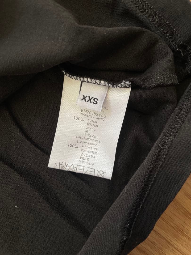 GIVENCHY ブラック 星柄 Tシャツ XXS