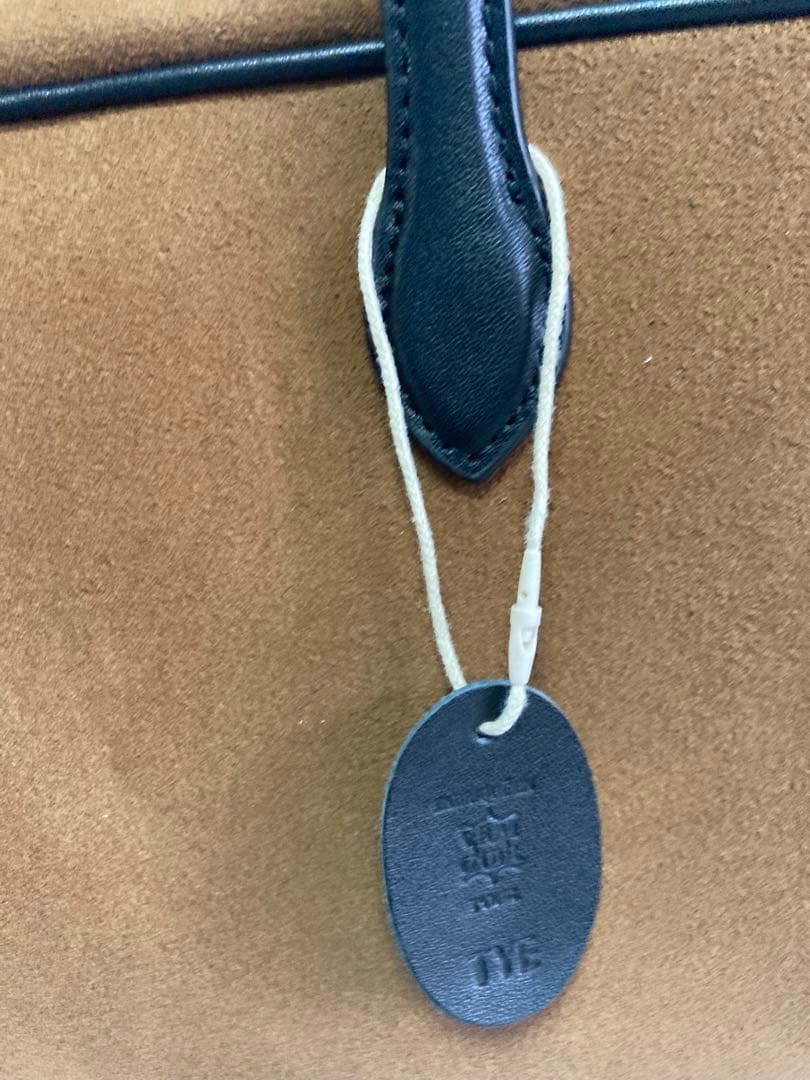 Tout Y Estブラウン トートバッグ