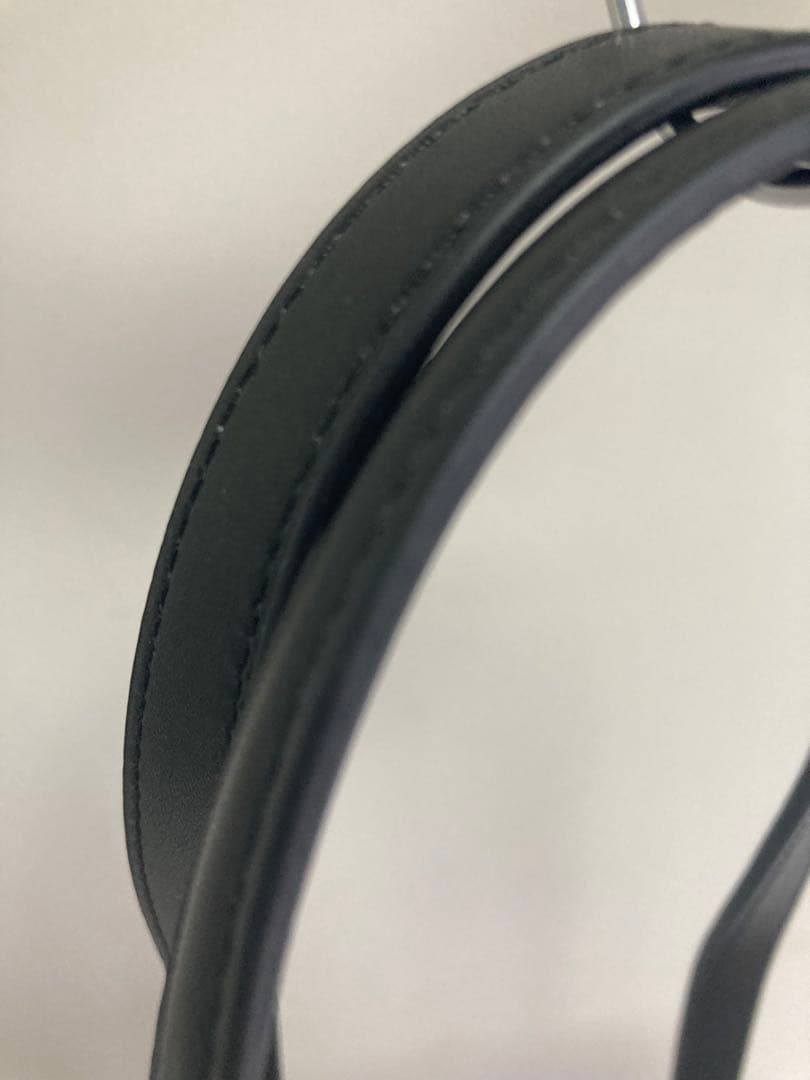 Tout Y Estブラウン トートバッグ