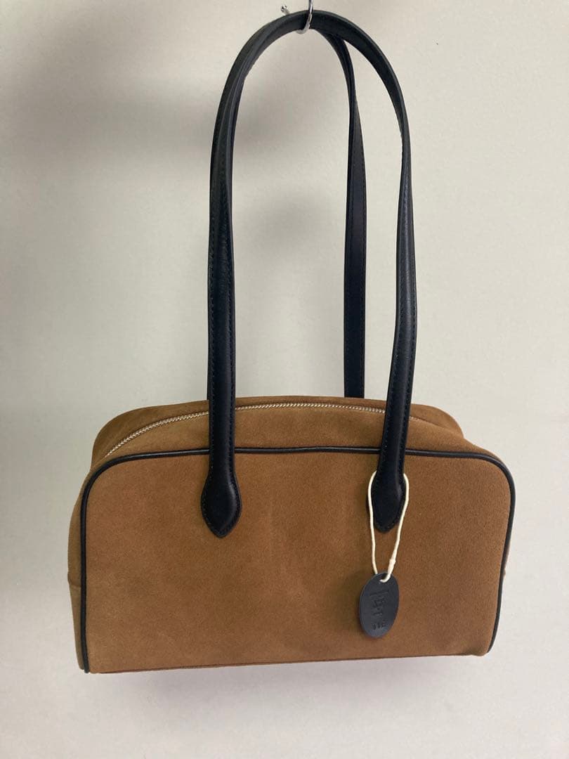 Tout Y Estブラウン トートバッグ