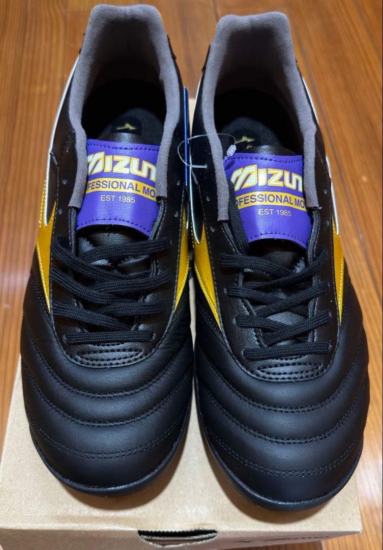 新品未使用モレリアサラエリートTF26.0cm