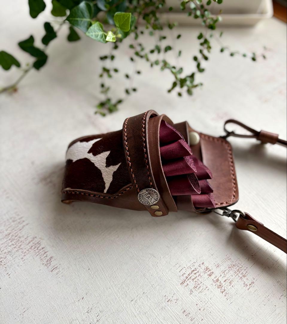 手染めブラウン、ハラコカウブラウンのシザーケース