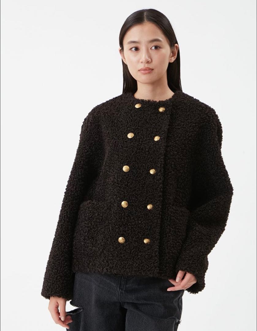 Mila Owen ミラオーウェン　金釦カールファージャケット