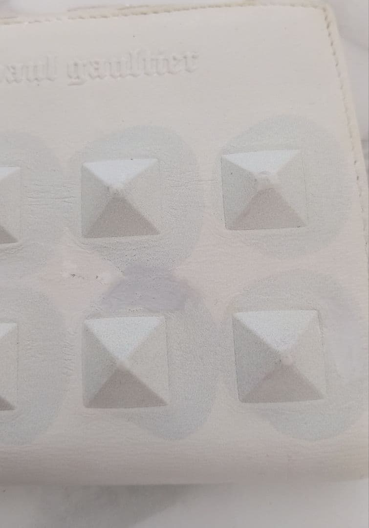 Jean Paul Gaultier　ジャンポール・ゴルチエ 二つ折り財布