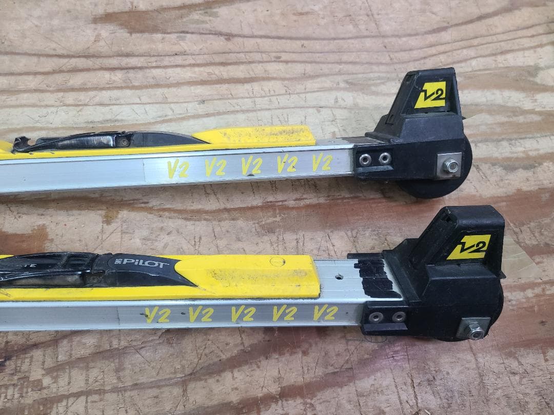 V2 850 STABILITY ローラー スキー SALOMON