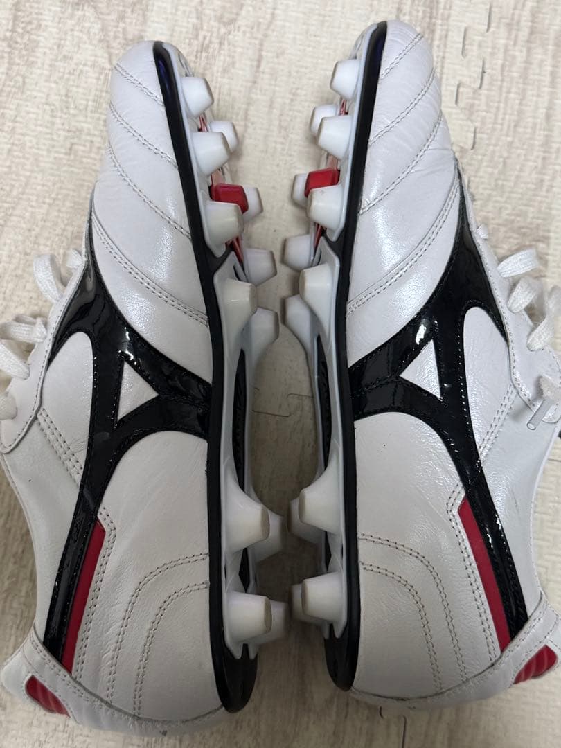 Mizuno Morelia サッカーシューズ ホワイト/ブラック　25.5cm