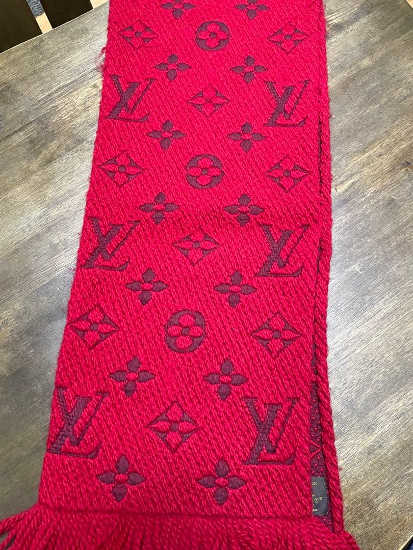 ルイ・ヴィトン マフラー　ロゴマニア　レッド　M72432 ヴィトン