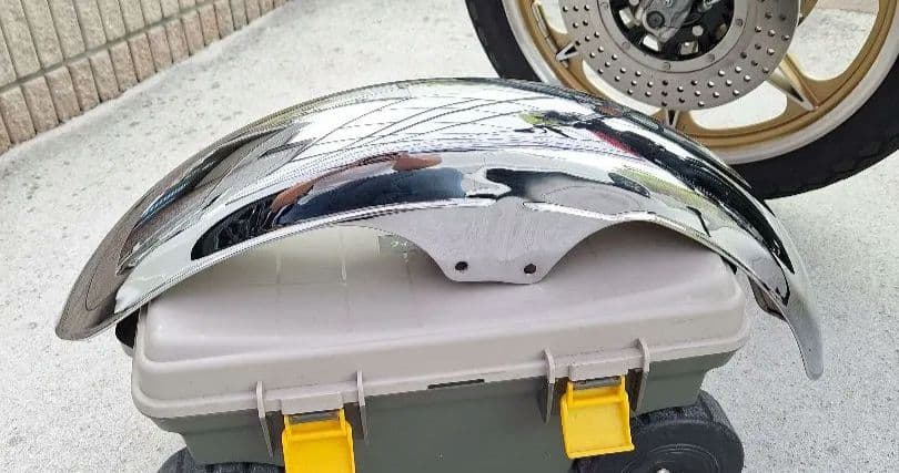 z1 z2フロントフェンダー