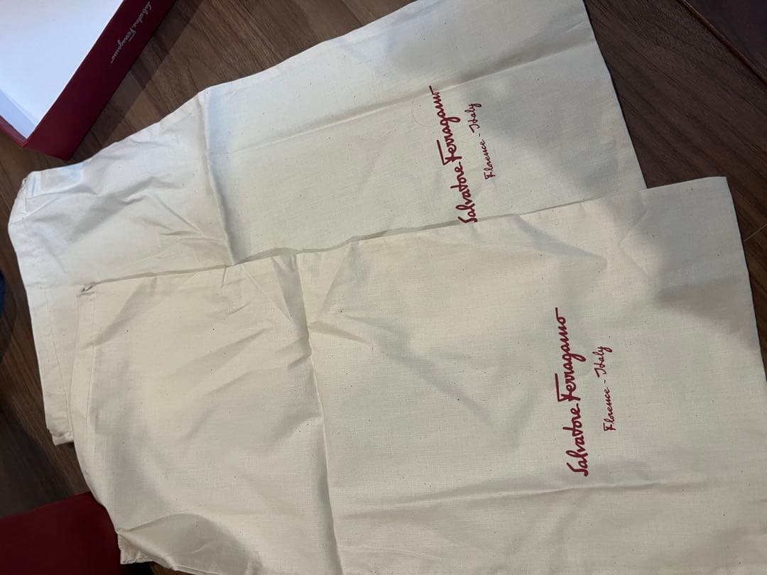 Salvatore Ferragamo トラメッザ サイズ 6 EEE