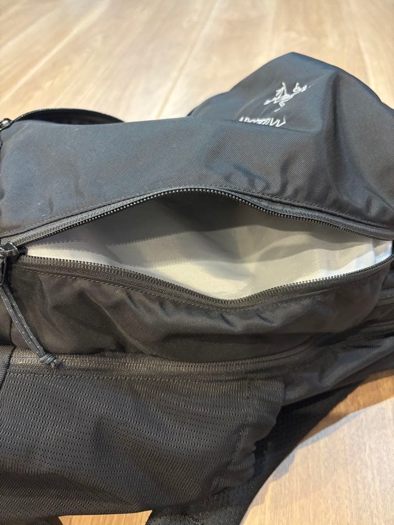 《美品》ARC'TERYX マンティス26