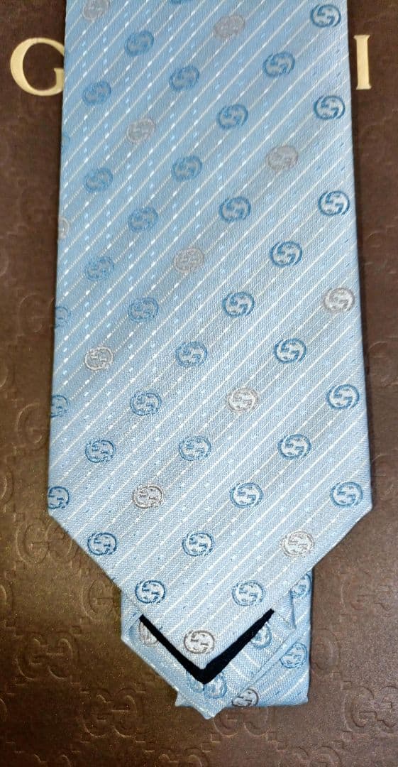 GUCCI 水色 ストライプ ネクタイ 専用袋付き