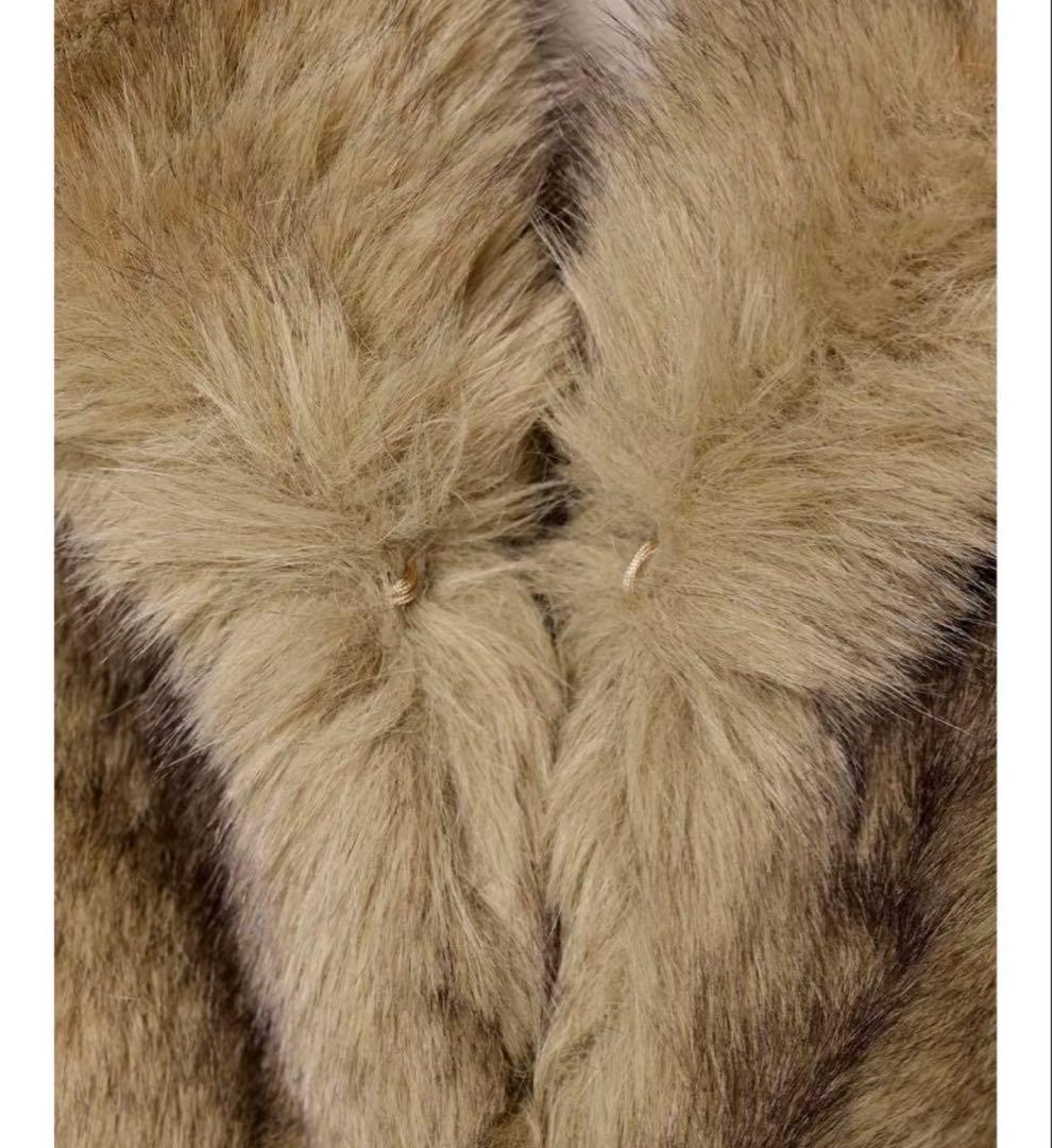 ZARAショート丈ブラウンフェイクファーコート