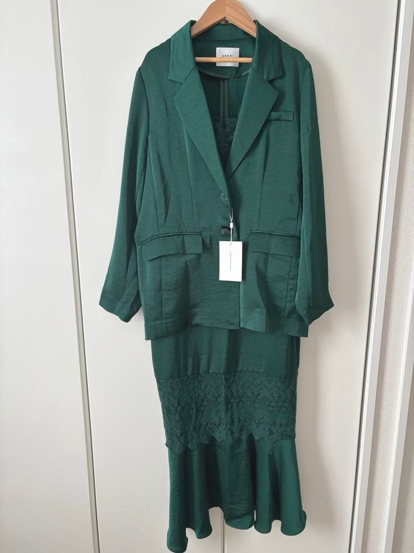 【未使用】Ameri JACKET SET FLUFFY LACE DRESS
