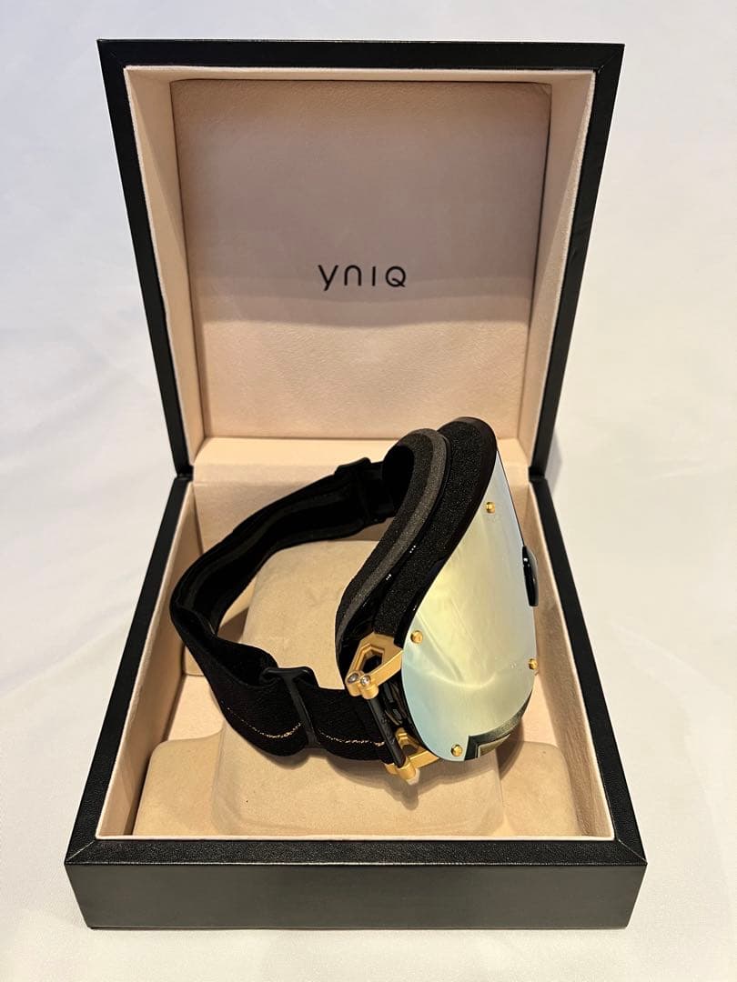 YNIQゴーグル　BLACK ALL GOLD