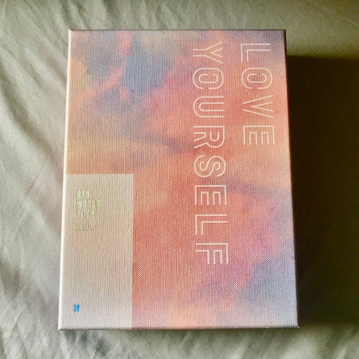 BTS  LoveYourSelf DVD ポスターJIMIN、JIN付き