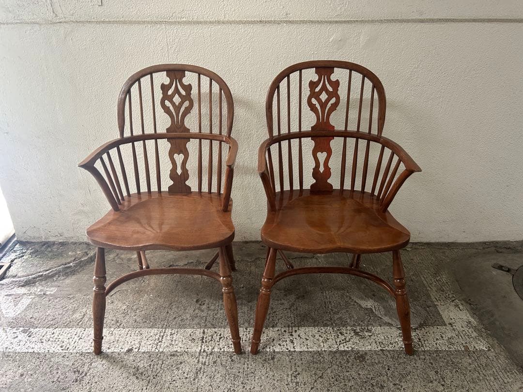 【東京近郊までお届けします】ウィンザーチェア アームチェア 2脚セット 中古品