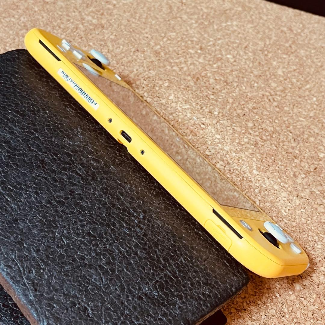 Nintendo Switch Lite イエロー 本体充電ケーブル（社外）