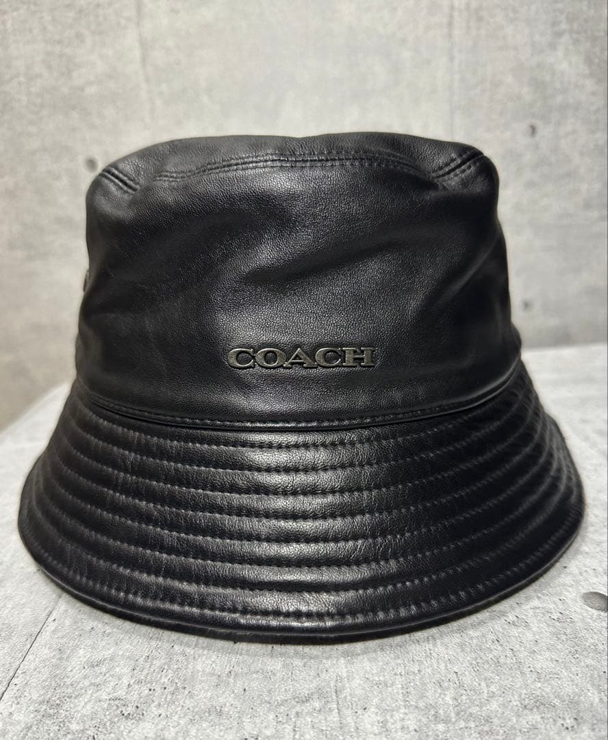 美品　COACH ブラック レザー　バケットハット M