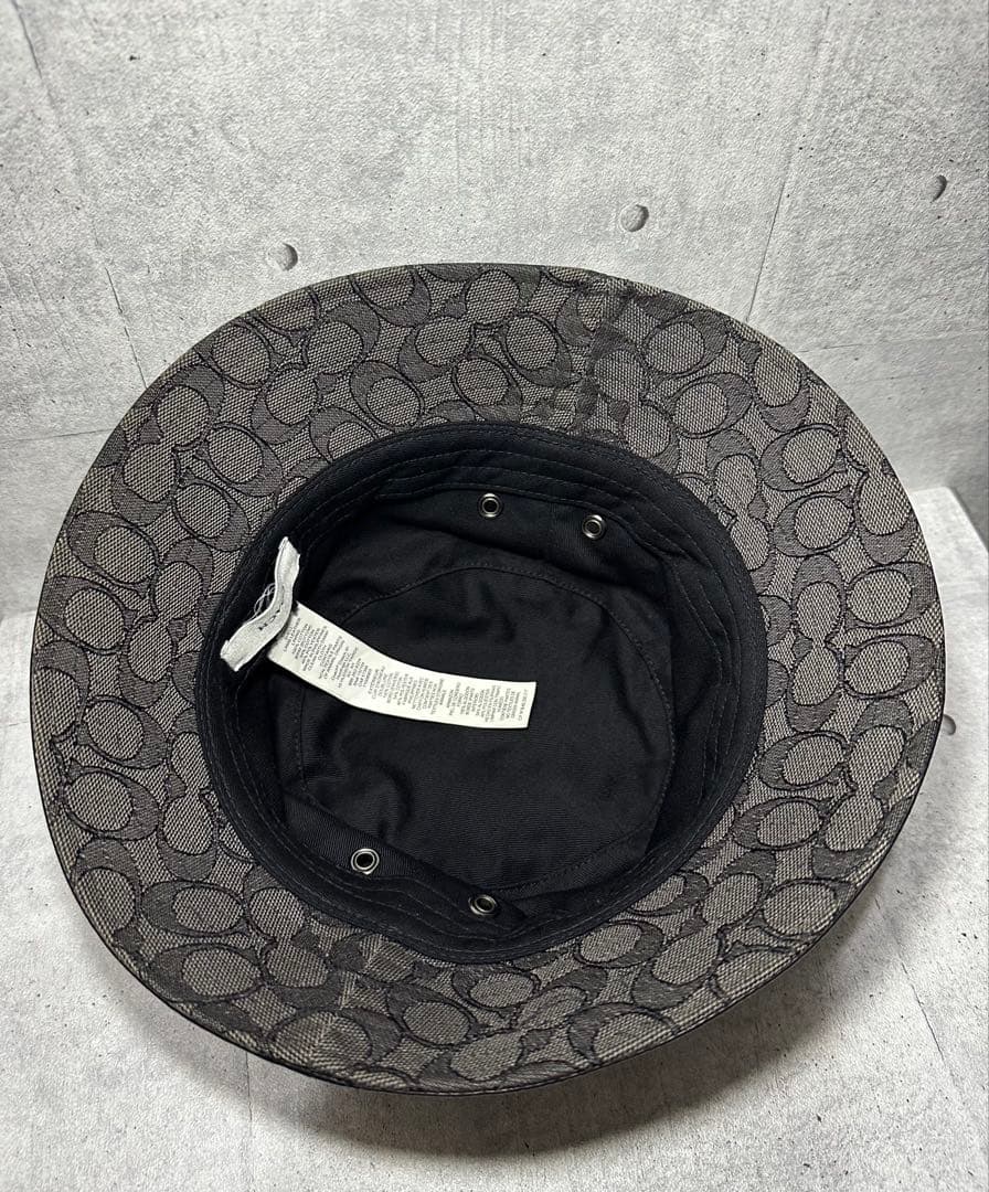 美品　COACH ブラック レザー　バケットハット M