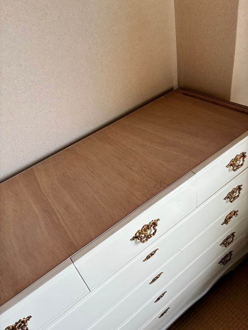 ホワイト木製チェスト 6段　姫系　金取　アンティーク　引き出し②