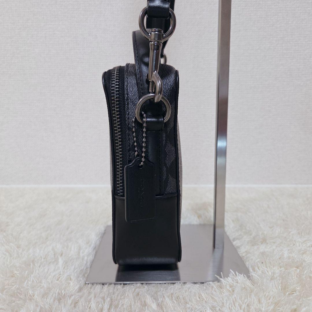 【じゅんいち出品】COACH コーチ クロスボディ 2WAY シグネチャー