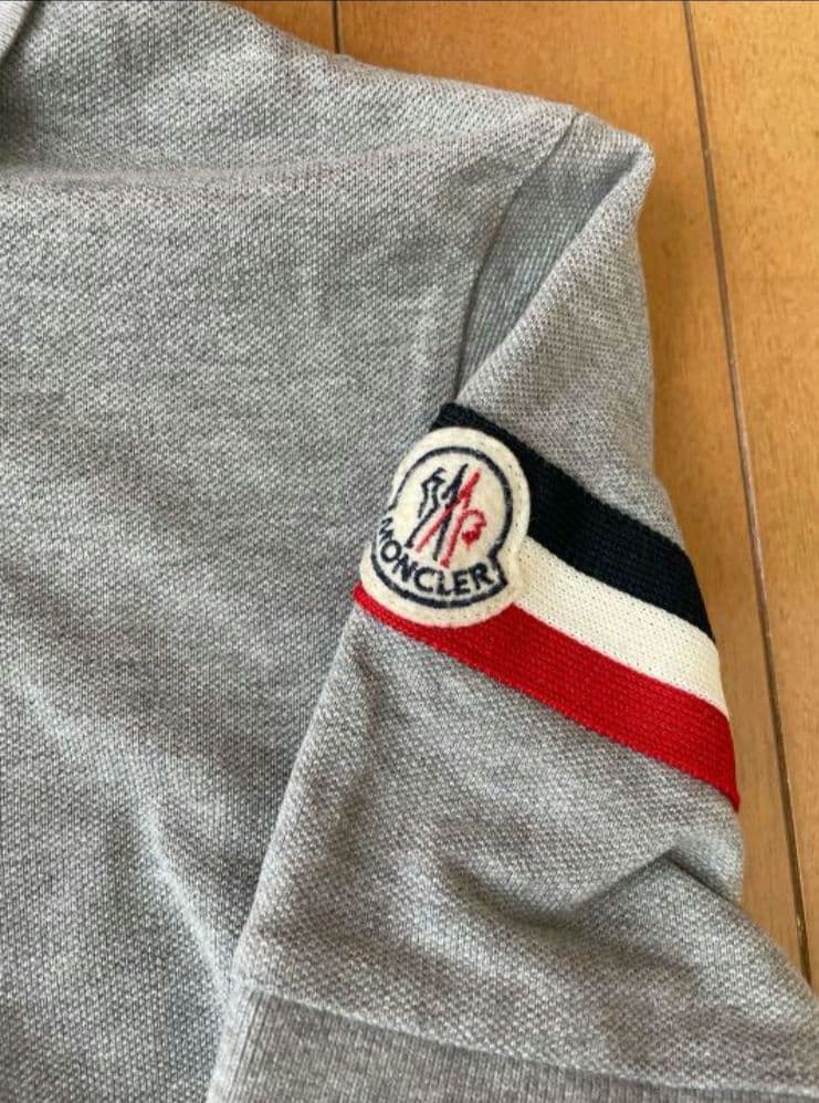 【haroharo71】モンクレール ポロシャツ グレー