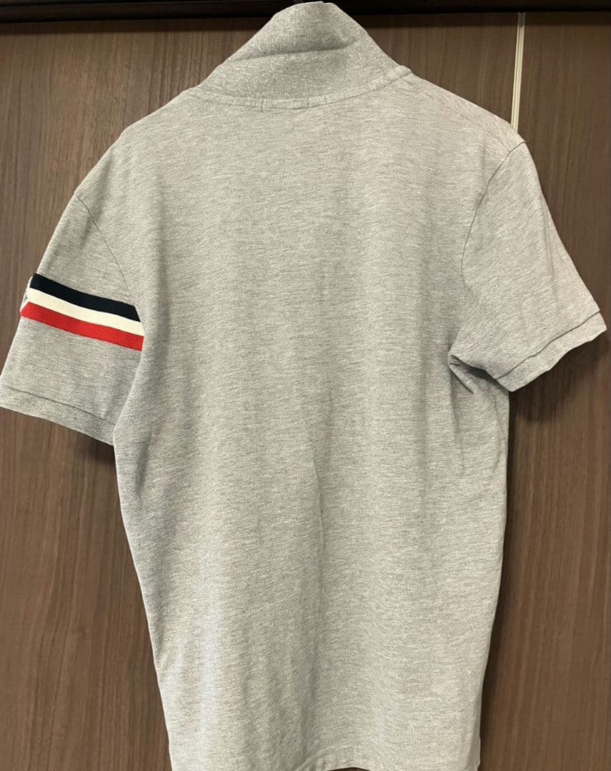 【haroharo71】モンクレール ポロシャツ グレー