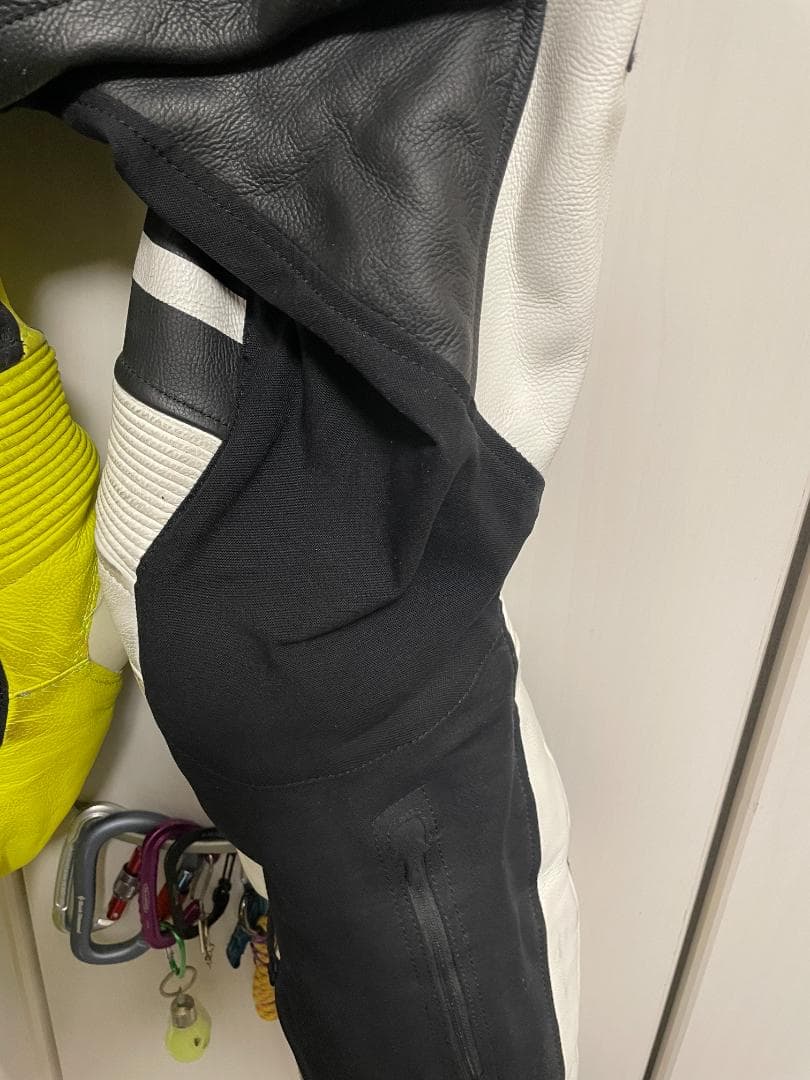 alpinestars GP PLUS V2 レザースーツ