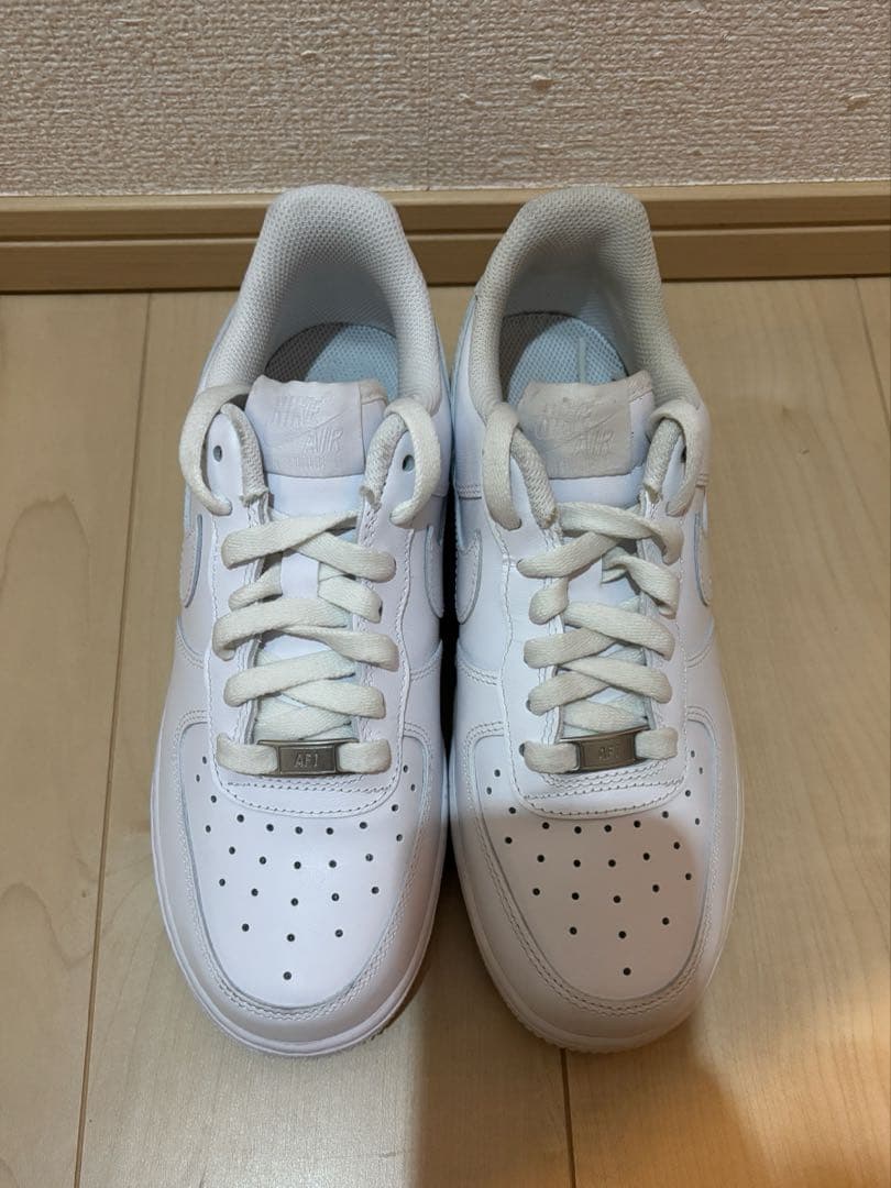 NIKE AIR FORCE 1 '07 ホワイト