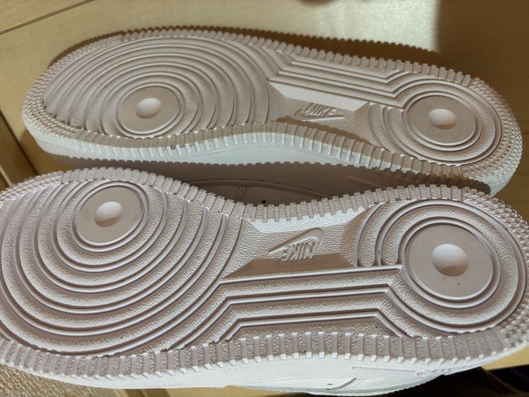 NIKE AIR FORCE 1 '07 ホワイト