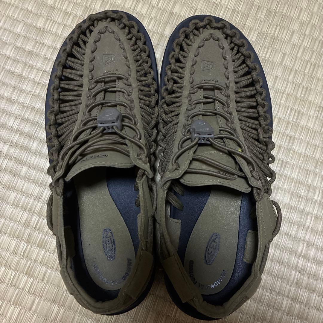 KEEN オリーブ色 スポーツサンダル