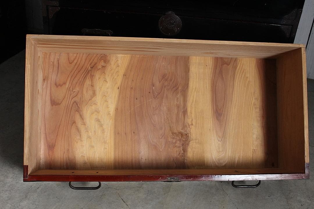 綺麗な丸金具庄内箪笥　3段　中桐　タンス　収納　古家具　古民家　時代家具