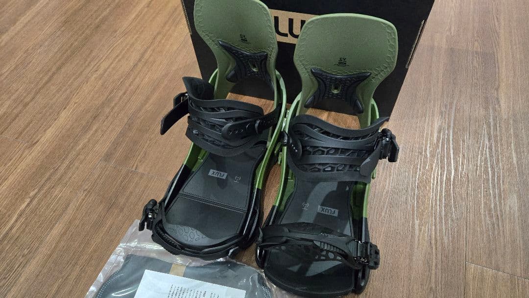 25-26 FLUX CV MF-05 L フラックス　ビンディング