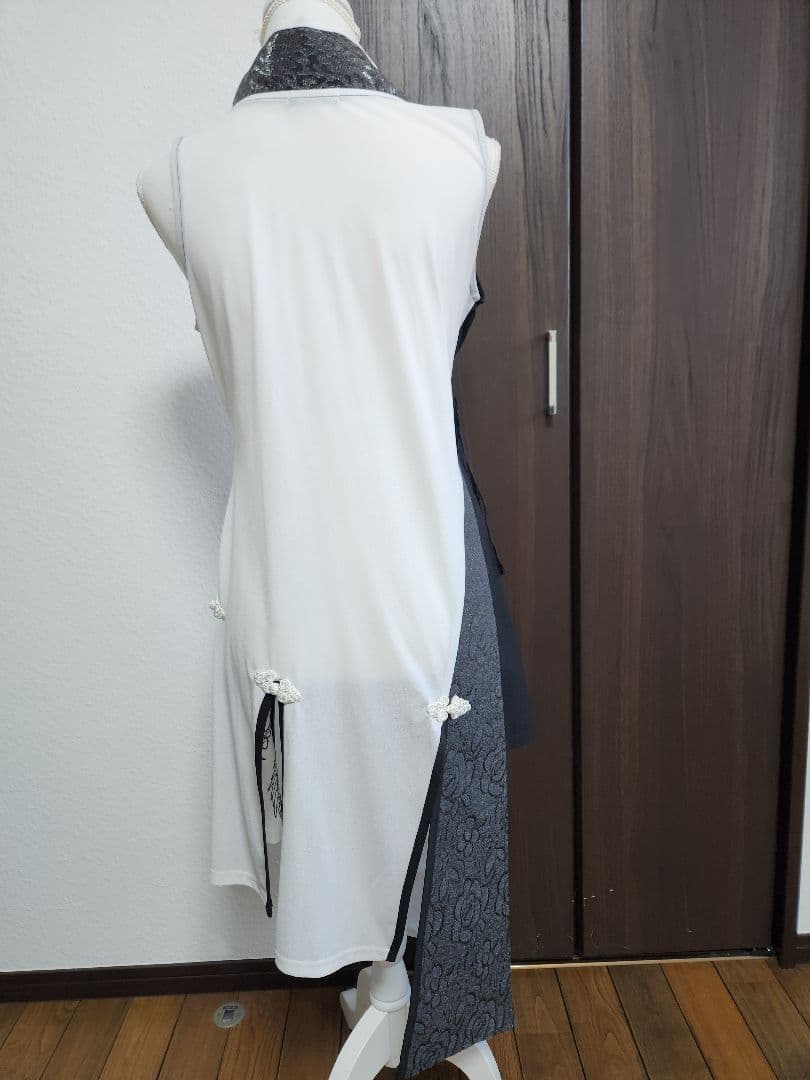 キューティーフラッシュ　白×黒　着物風チュニック