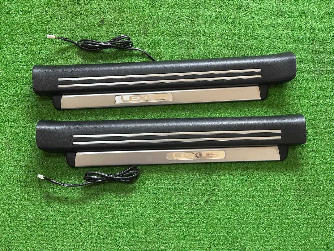 レクサス LS460 USF40 LEDイルミネーションホワイトスカッフプレート