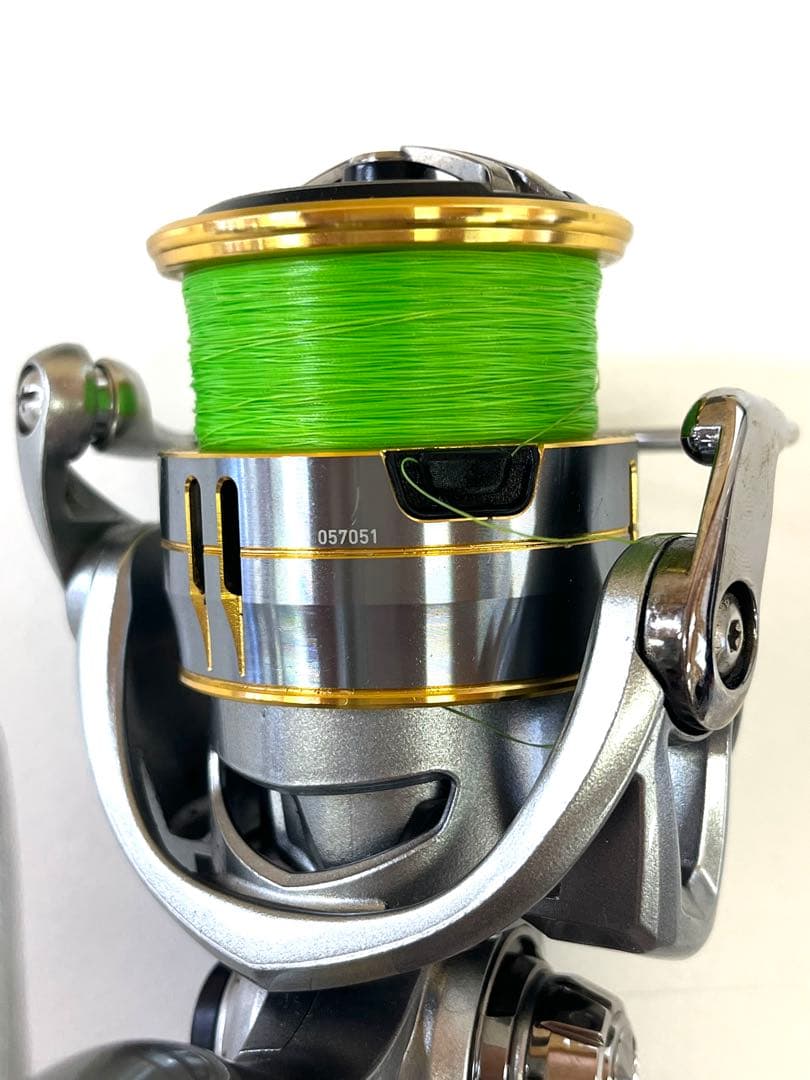 K707 DAIWA FREAMS LT 3000D-C リール 18フリームス