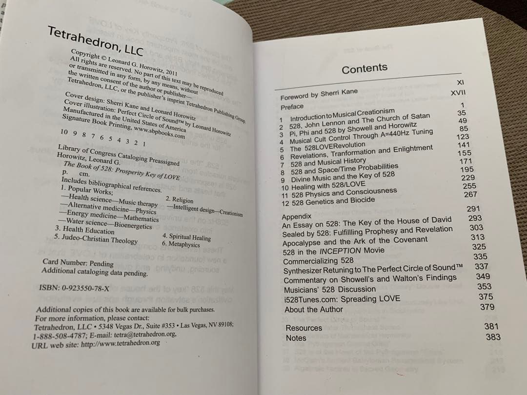 洋書 THE BOOK OF 528 Prosperity Key of LOVE