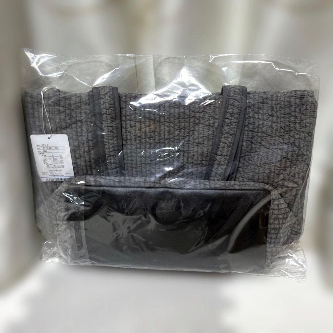 タイムセール【新品未使用】familiar ピオヌンナル ボヤージュ