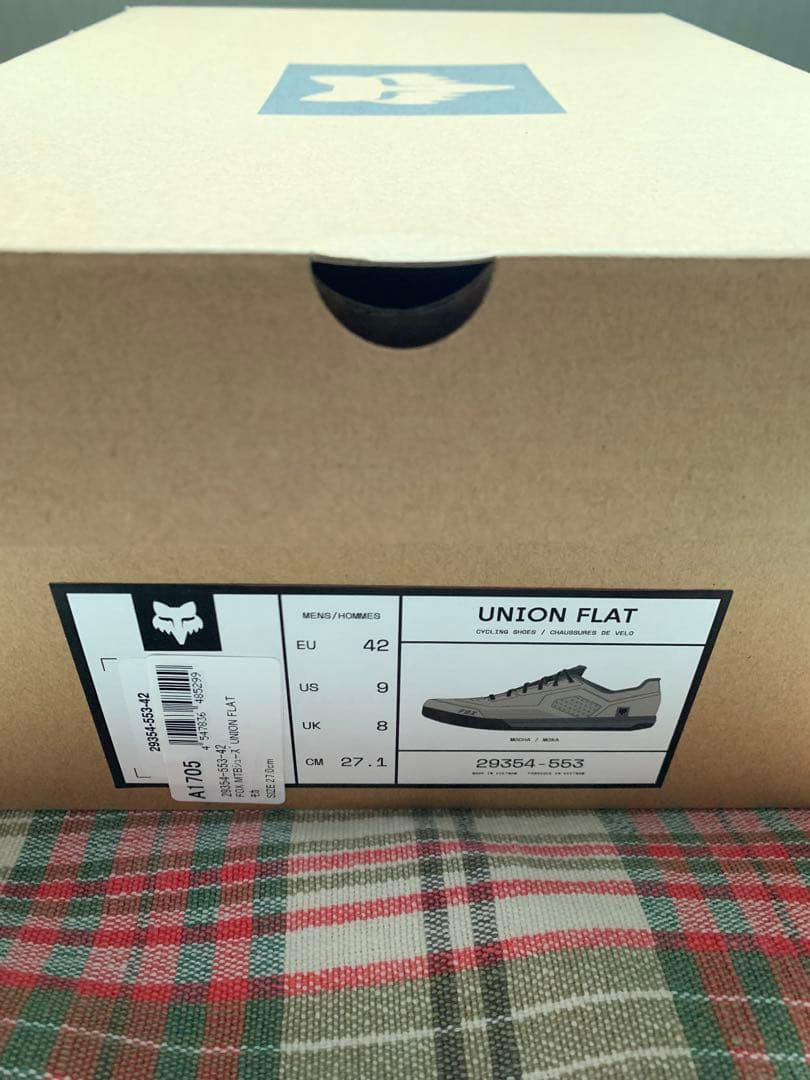 FOX UNIONスニーカー