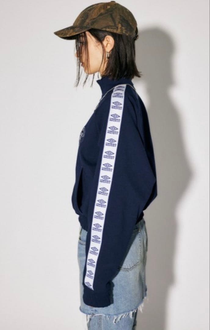 UMBRO MOUSSYコラボ　トラックジャケット