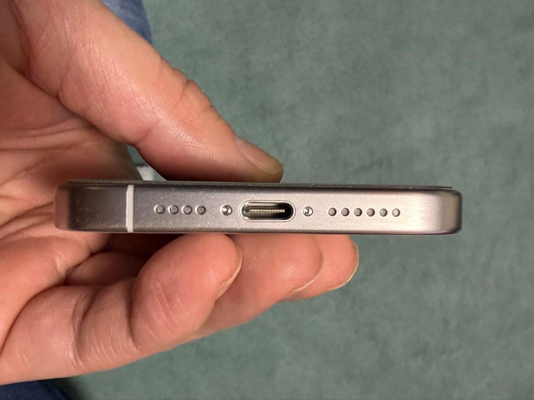 iPhone 15 Pro Max 【7月まで保証残あり】