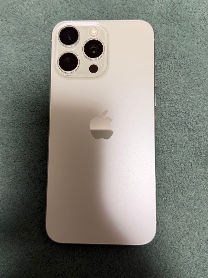 iPhone 15 Pro Max 【7月まで保証残あり】