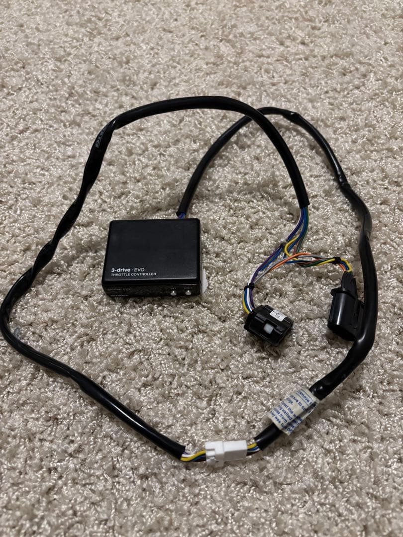 ジムニーjb64 3-drive EVO スロットルコントローラー