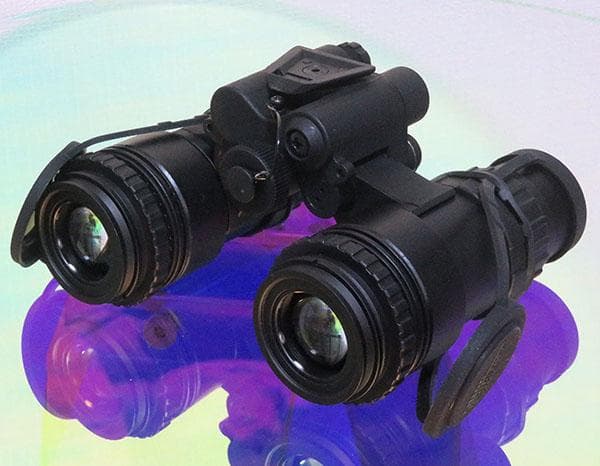 PVS21 ナイトビジョン HALO FAST　スコープ アクセサリー付き