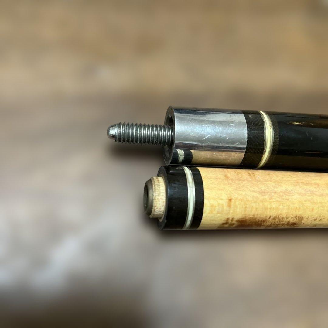 ビリヤードキュー2本 キューケース付き