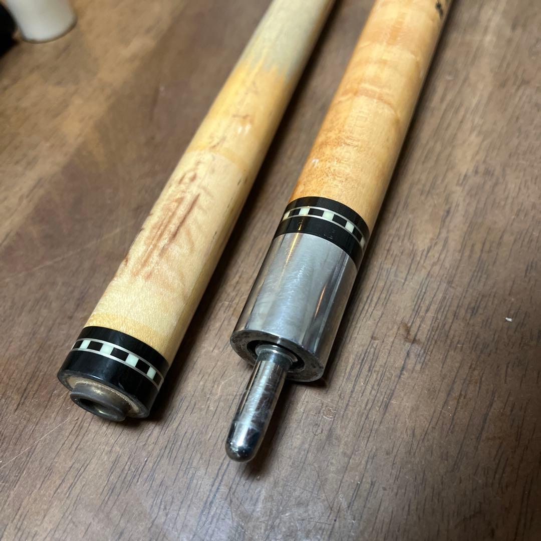 ビリヤードキュー2本 キューケース付き